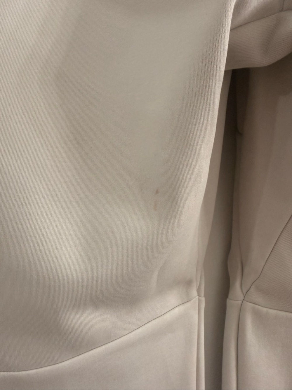 Nike Tech - Men’s Full Zip Jacket and Matching Pants. - Picture 9 of 9